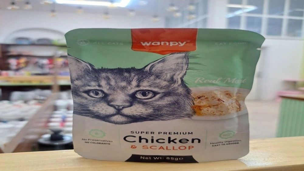 Pooch Cat flavor mix of chicken and oyster brand Venpi