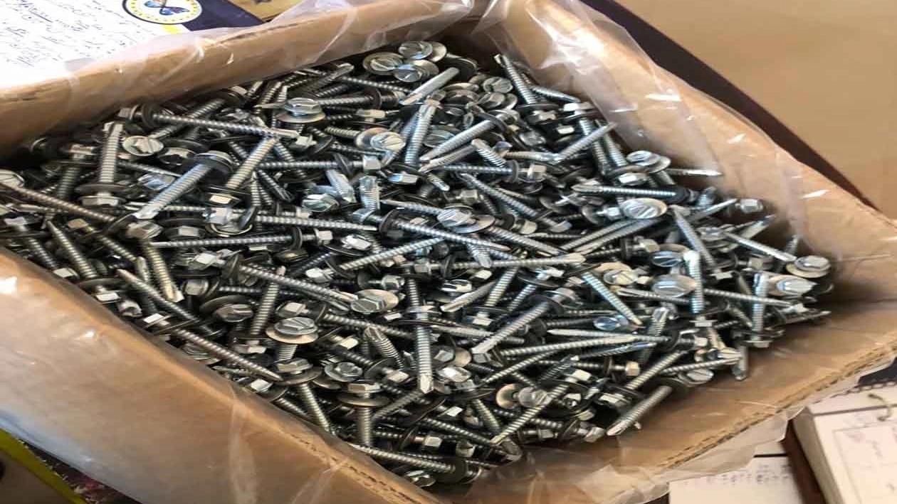 Production of box gable screws in Shur Abad, Tehran