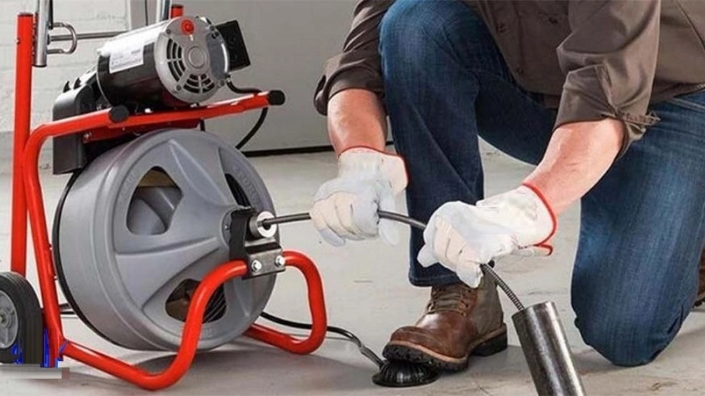 Cheap and urgent opening pipe in Chalus