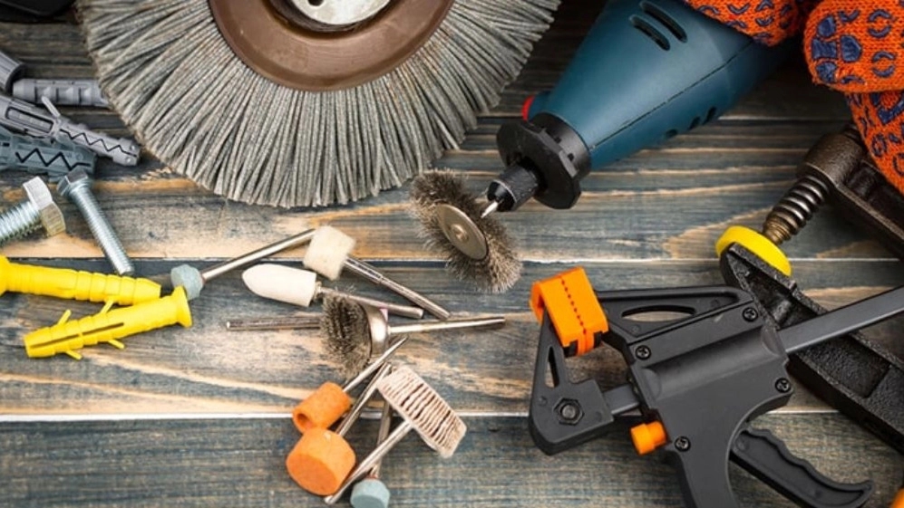 Production and distribution of industrial construction tools