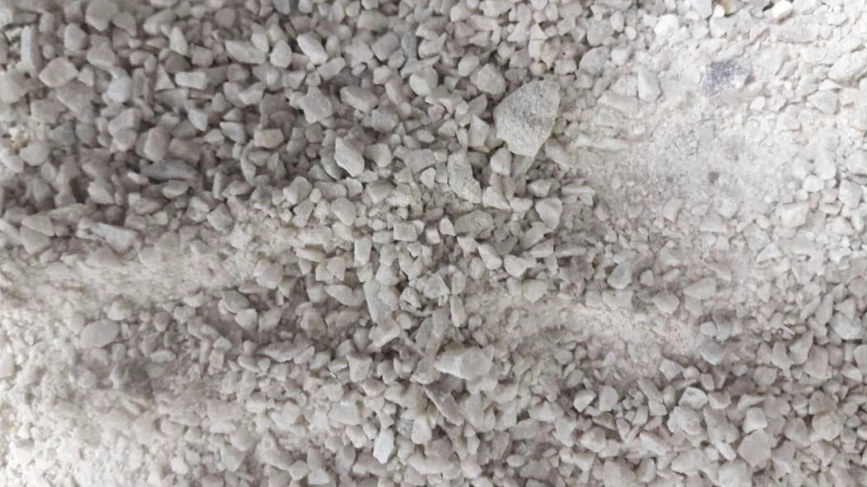 Doğu Azerbaycan Mineraller Yenilikçilerinde Yüksek Kaliteli Mikronize Silika