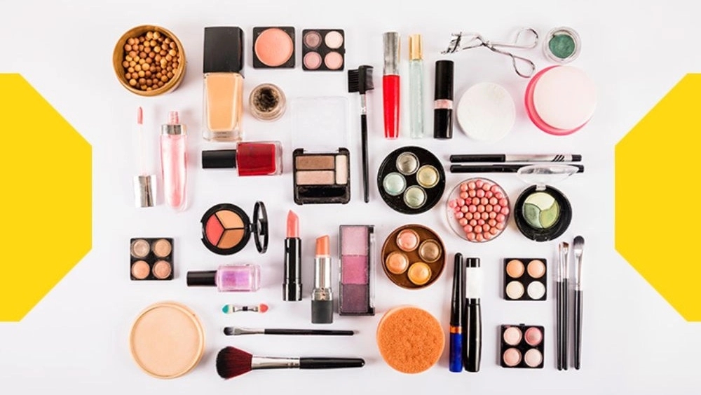 Sell ​​the best authentic beauty and health products in Baneh