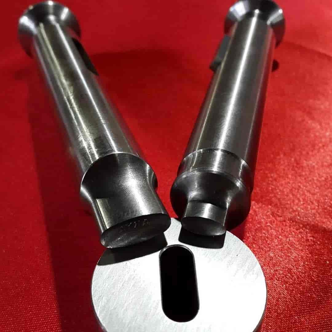 Punch and die tablets