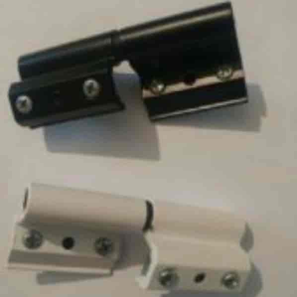 Savio's dedicated hinges with the middle brain screw