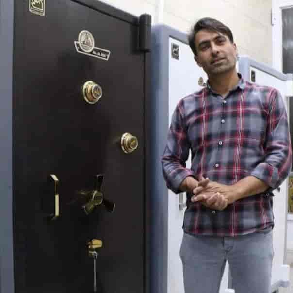 صندوق Kaveh المخصص المكون من رمزين