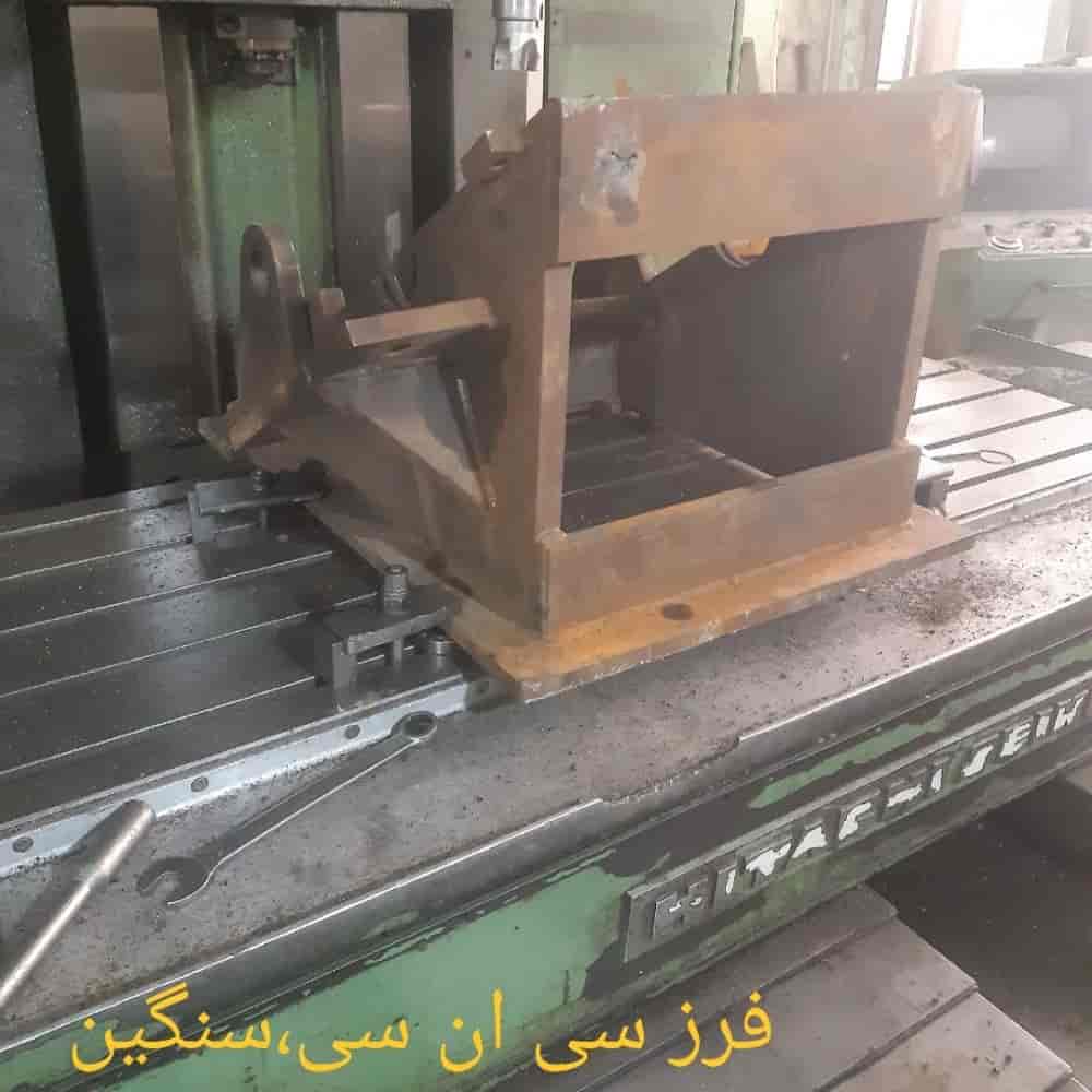آلة طحن CNC الثقيلة