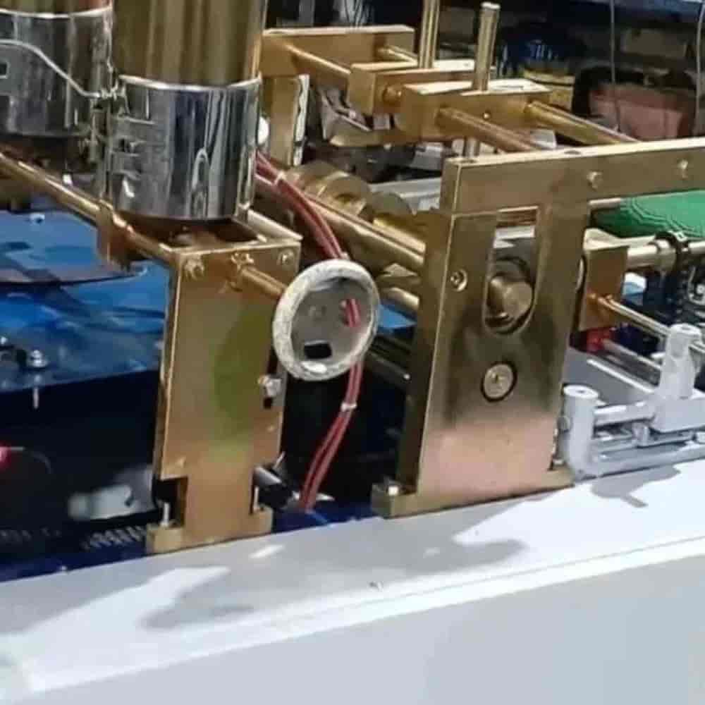 Light roller fold