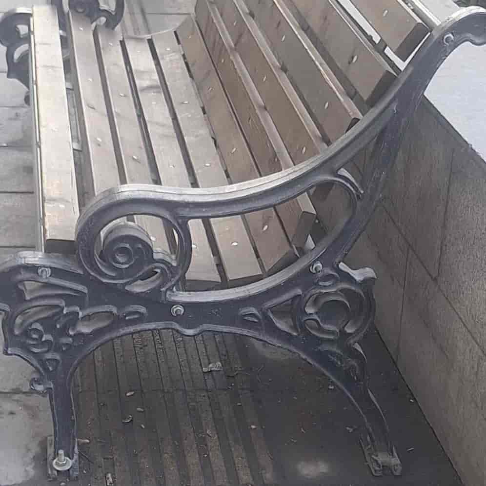Chair base