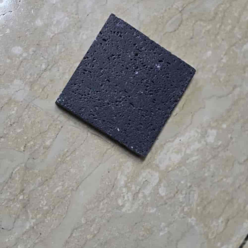 البازلت الأسود