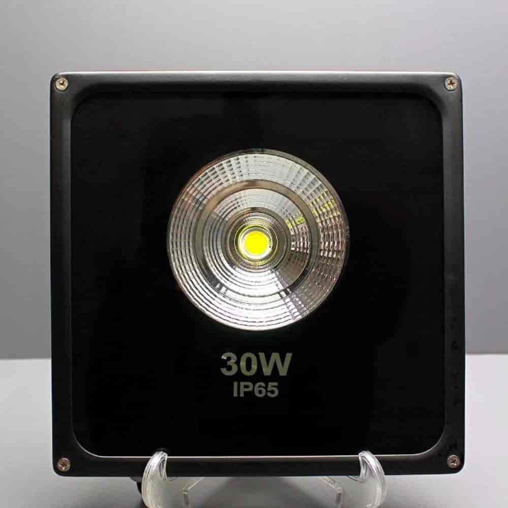 30 watt LED projector