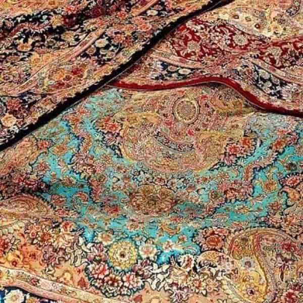 Silk carpet washing