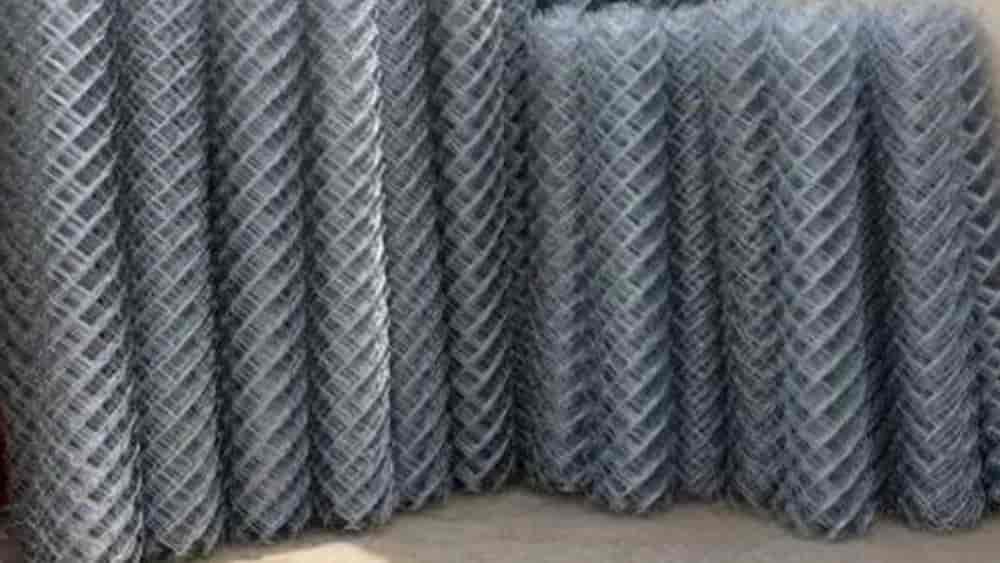 Production of fences and fence bases in Babylon, Mazandaran