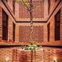 دار دانك المعمارية، تصميم وتنفيذ واجهة من الطوب ومواد البناء في شهربابك