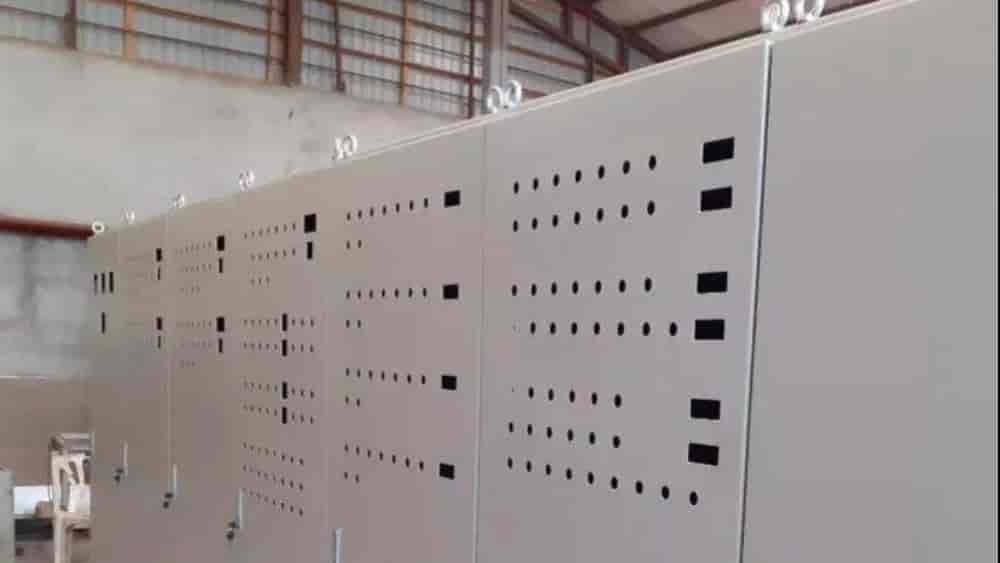 Carrying electrical panels manufactured by Rital Nashli Industrial Group with a crane