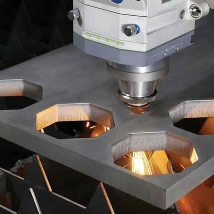 خدمات التخصيص بالليزر و Waterjet في طهران