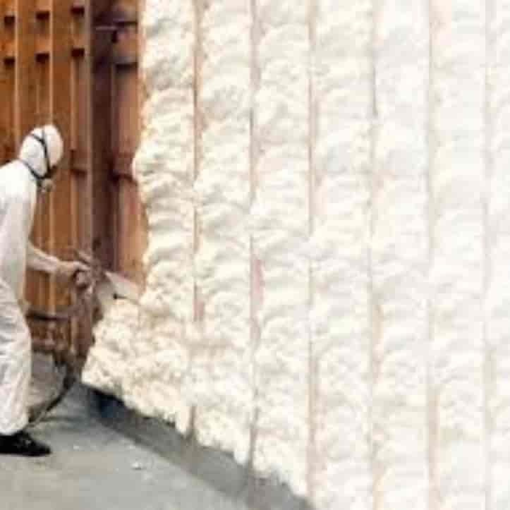 ماكينة حقن رغوة البناء وجميع انواع رغوة العزل الحراري للحوائط 3 استخدامات مذهلة للفوم الصوتي