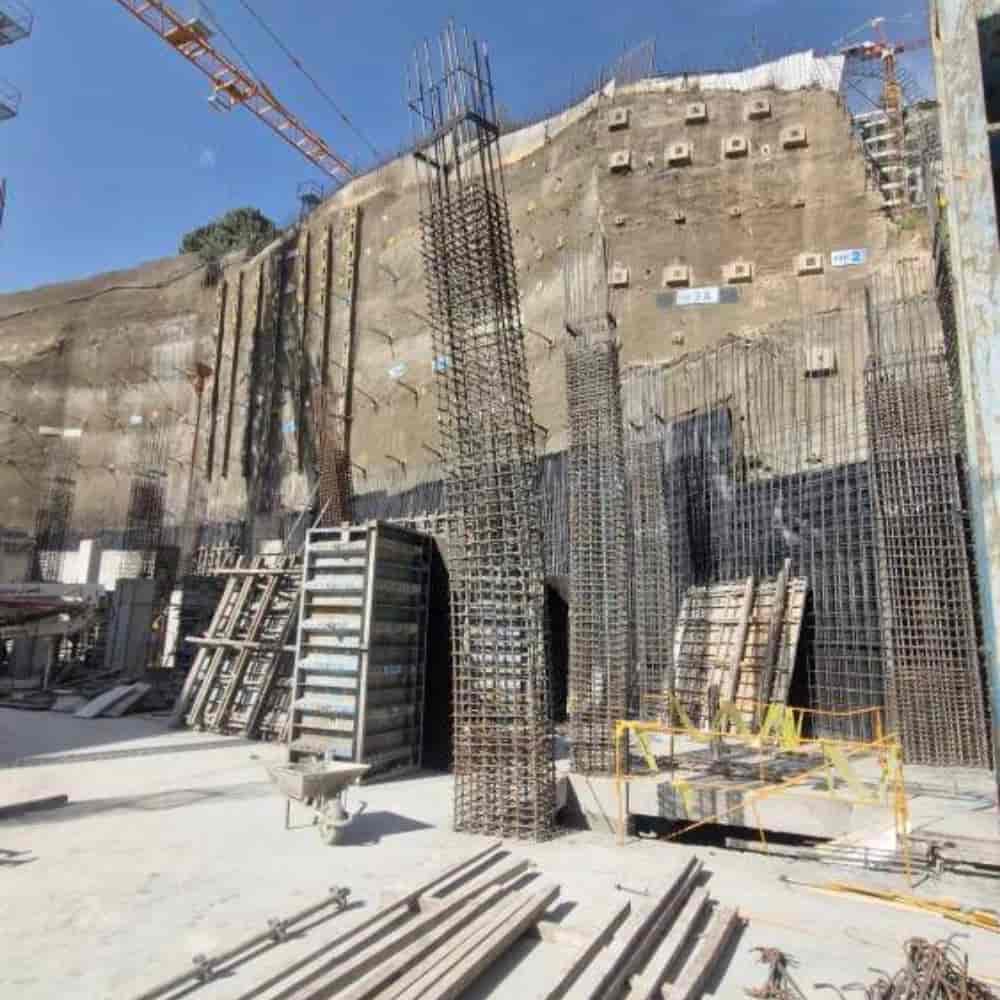 إجراء التوصيلات الميكانيكية مع المقرنات في طهران