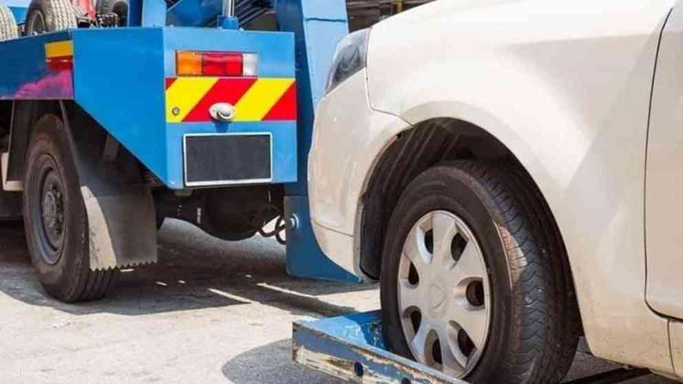Mohammad's car rescue and towing in Varamin