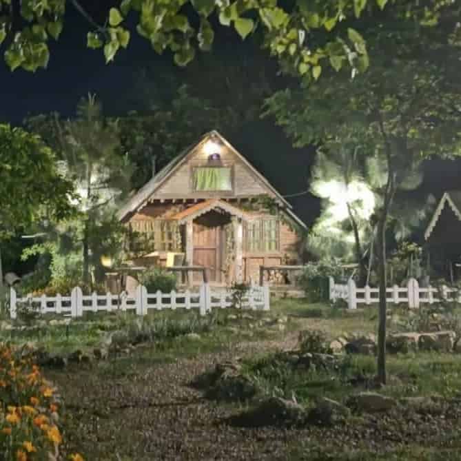 Helia cottage