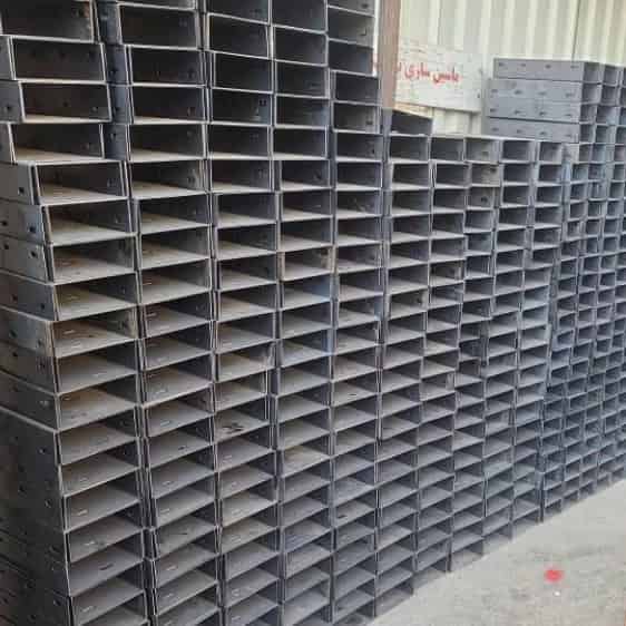 Broken post wall 15x36