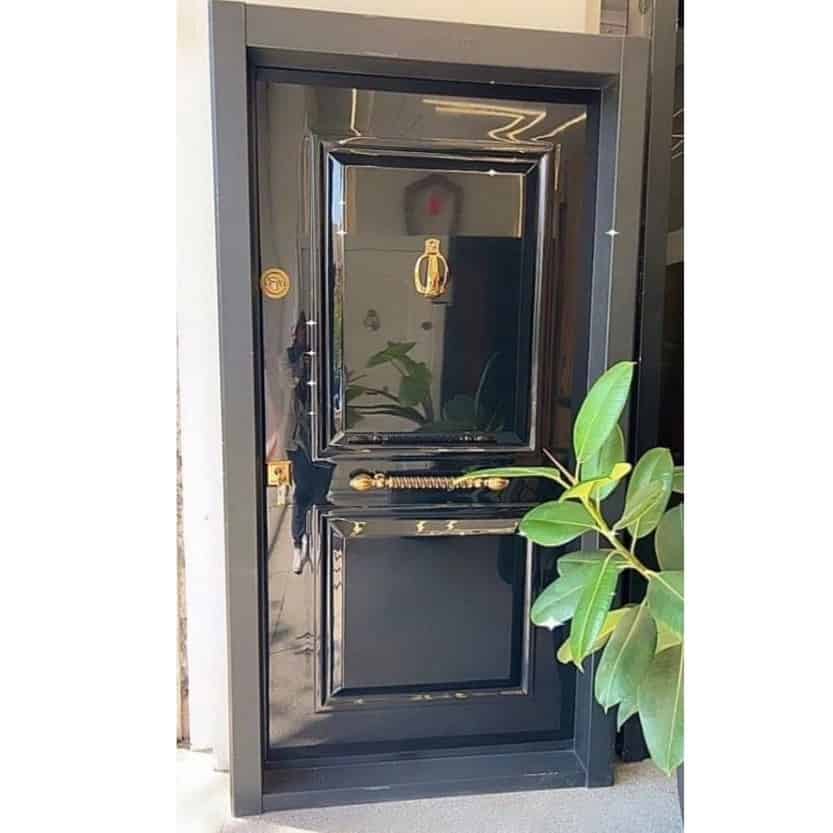 Modern anti -theft door 05