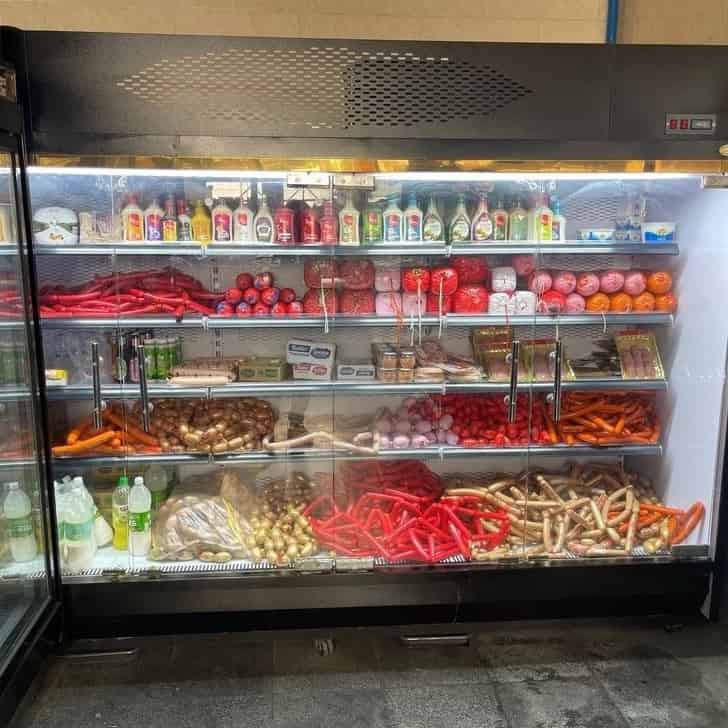 Store refrigerator