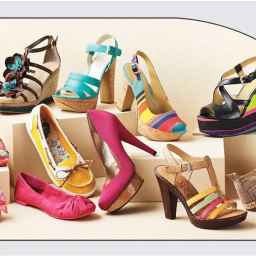 Hampa store supplies and sells all kinds of linen and shoes in Rasht