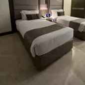 Farhang Şiraz Apart Otel
