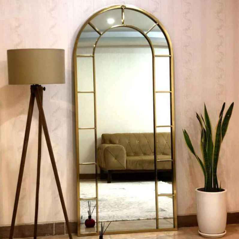 Types of tall mirrors