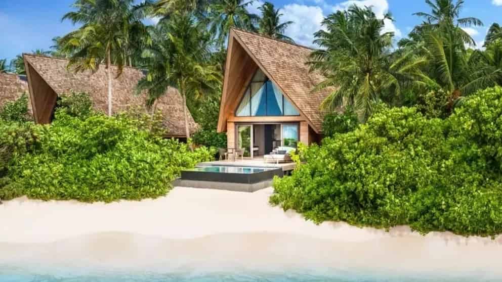Forest or beach villa?