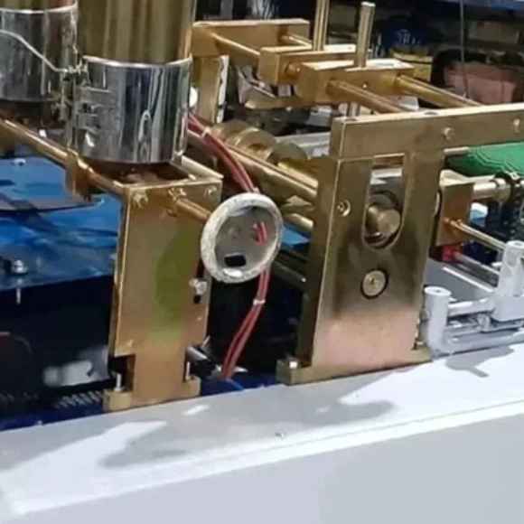 Fold the roller