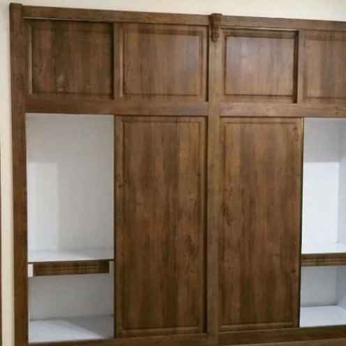 Wall closet