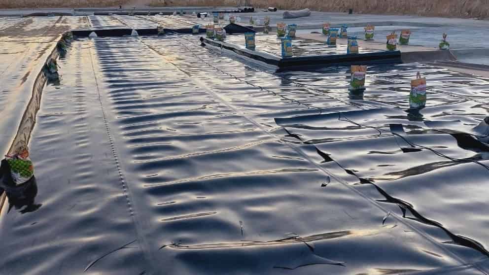 Kish geomembran yalıtımının montajı
