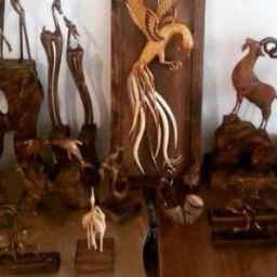 Sale of inlaid wooden sculpture and wooden decoration of Mani art studio in Khomein Central
