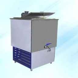 Production of Madadi milk cooler, manufacturer of store refrigerators and dairy products in Tehran