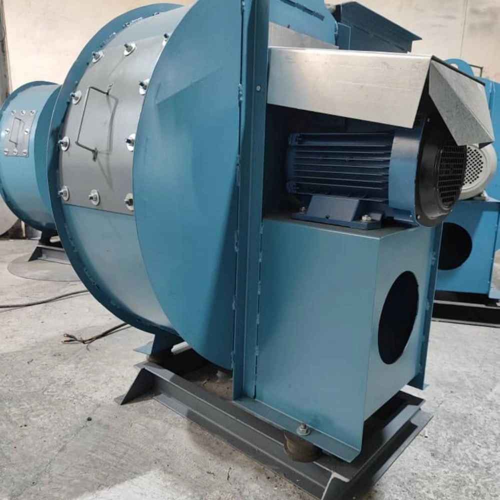 Centrifugal double forward fan