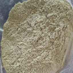 Vegetable powder for livestock and poultry