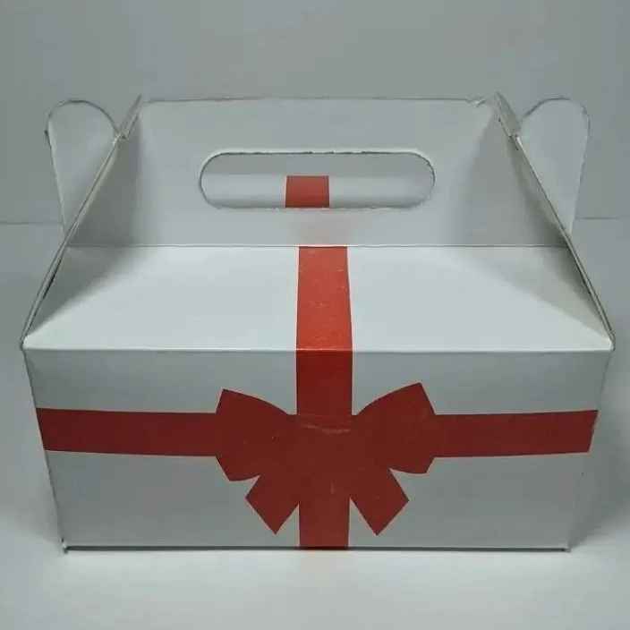 box with handle