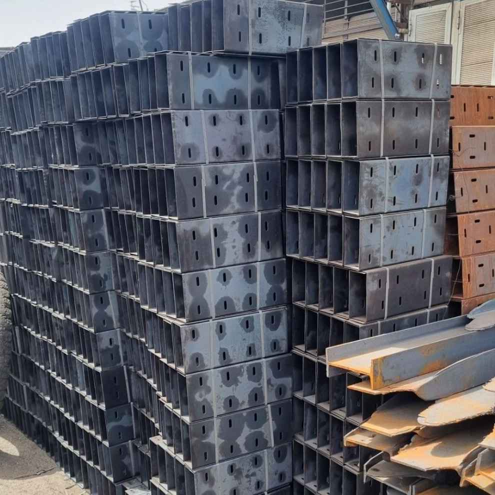 فروش والپست ساختمانی