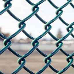 Manufacturer of all kinds of hot galvanized fences and fence bases with a fully automatic machine in Joibar Baft, Mazandaran