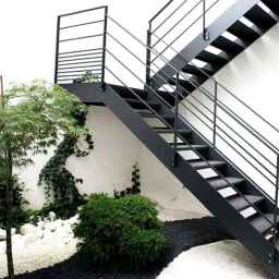 Rasht metal stairs