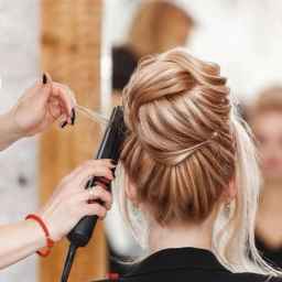 Azad Technical and Vocational School and Shamin Ansan Dost Beauty Salon in Rasht