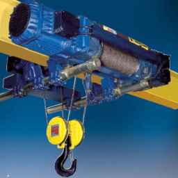 The overhead crane of Tuan Oj Niro Company in Ahvaz