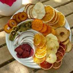 Production of dried fruit and Hanan food products in North Khorasan