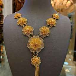 Mirzaei gold and jewelry sale in Tabriz