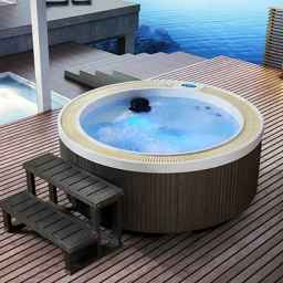 Construction of 0 to 100 swimming pools and sauna Saber Jacuzzi in Tehran
