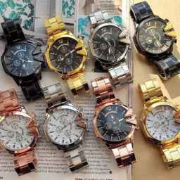 Panahi watch gallery, repairing and selling all kinds of watches in Isfahan