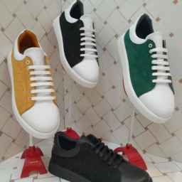 Mirzaei Brothers Shoes, major production and distribution of shoes in Mashhad