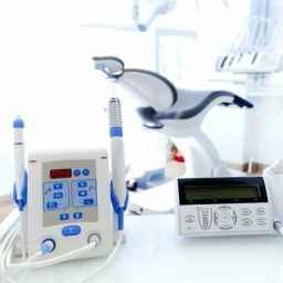 Saadatmand, dental supplies store in Arak