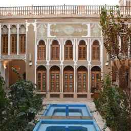 Yazd traditional hotel in Yazd